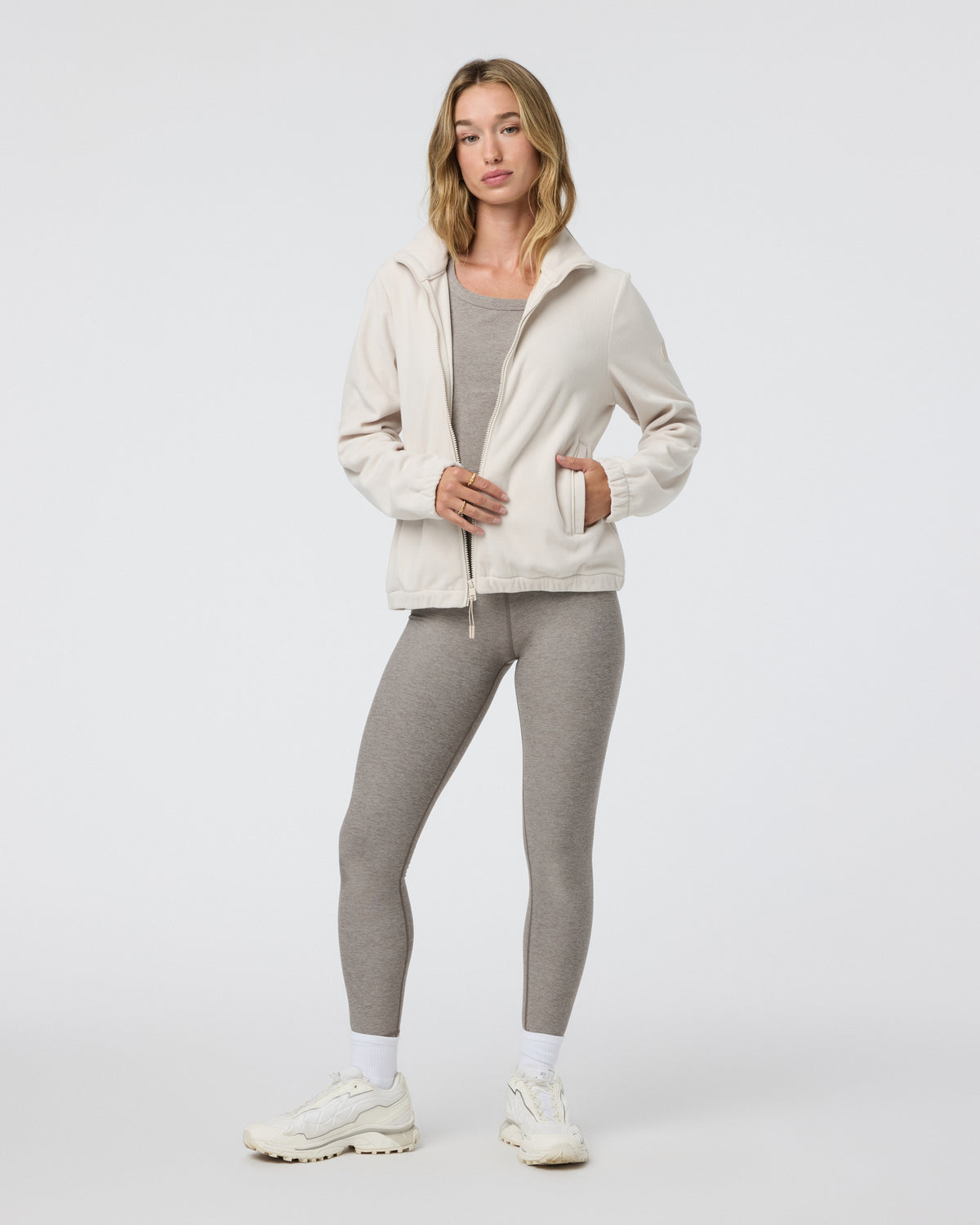 Women's Aspen Full Zip Dune Fleece Pullover | Vuori sale