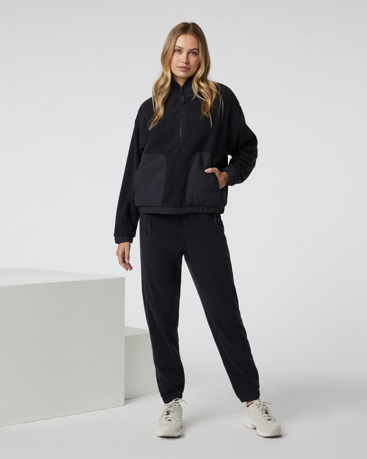Women's Aspen Half Zip Black Fleece Pullover | Vuori shop