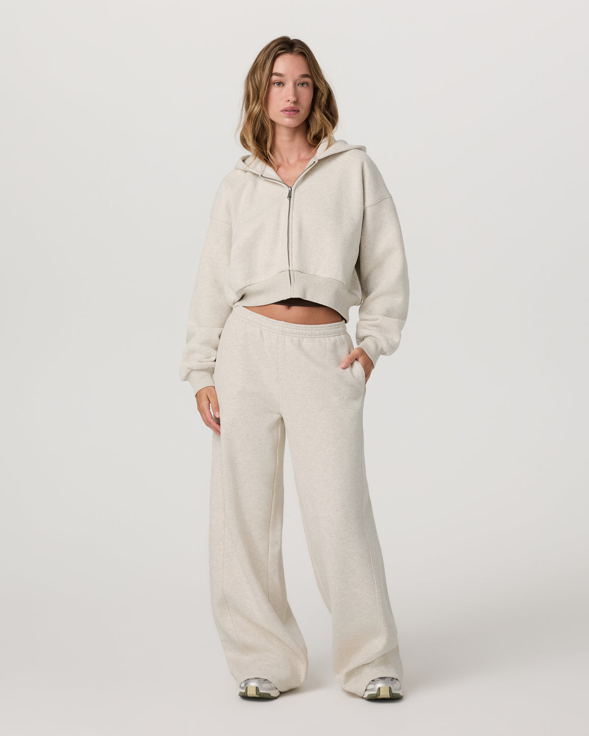 Women's Restore Ultra Wideleg Sweatpant Bone Heather | Vuori outlet