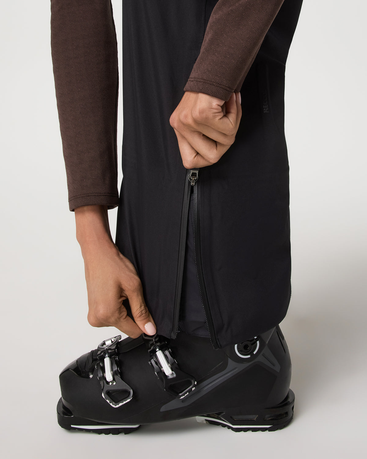 Women's Taika Snow Bib Black Ski/Board Bottoms | Vuori onsale