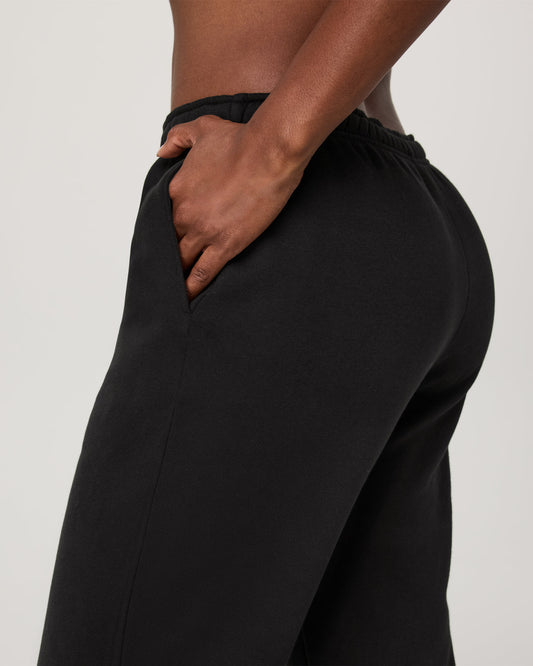 Women's Restore Classic Sweatpant - Short Washed Black | Vuori sale