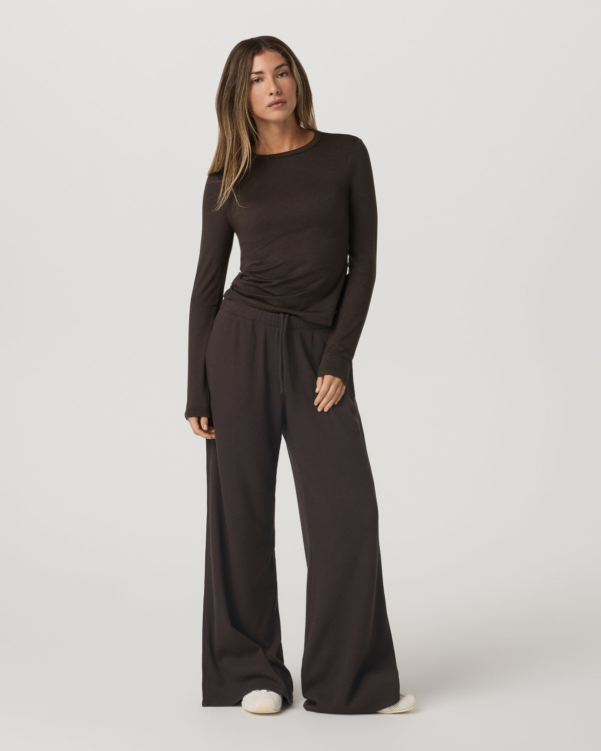 Long Sleeve Halo Essential Crew Tee Dark Java Heather | Vuori onsale