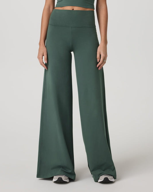 Halo Easy Wideleg Pant - Long Women's Agate Green Pants | Vuori shop