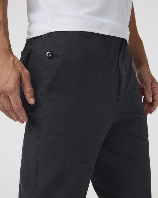 Barren Pant Classic 32" Men's Black Pants | Vuori online