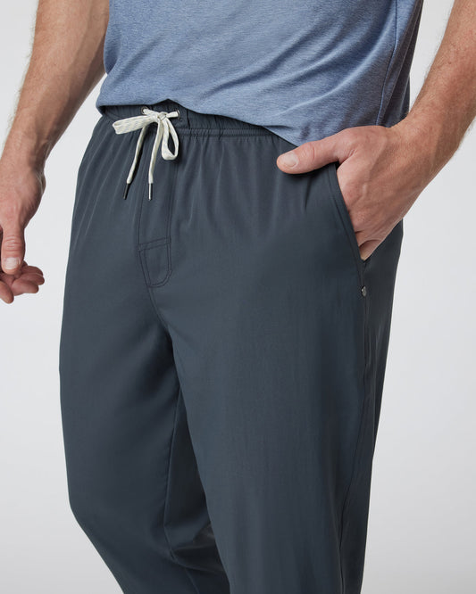 Kore Jogger Lined - Short Charcoal Workout Joggers | Vuori sale