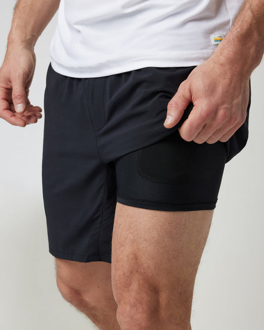 Kore Elevate Short Lined 7" Men's Black Shorts with Zip Pockets | Vuori discount