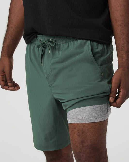 Kore Short Lined 9" Men's Agate Green Tonal Shorts | Vuori shop