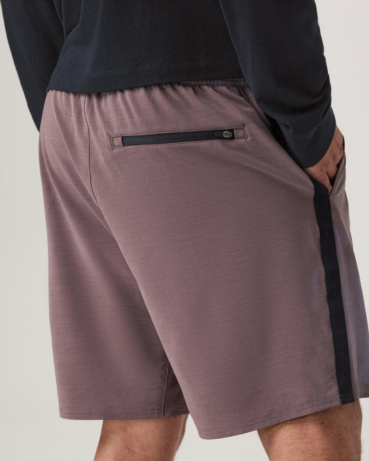 Elevate Kore Utility Short Lined 7" Men's Huckleberry Short | Vuori outlet