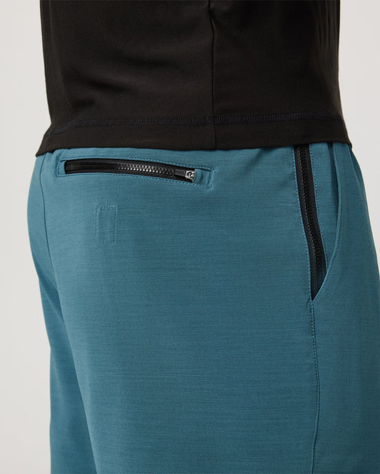 Elevate Kore Short Unlined 7" Men's Light Deep Sea | Vuori onsale