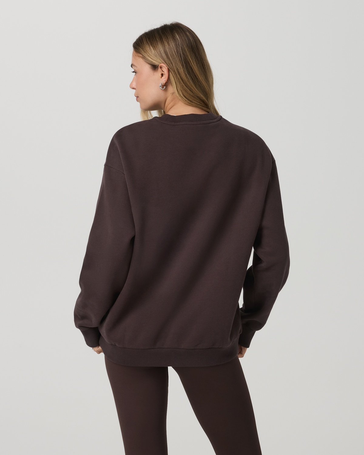 Restore Oversized Crew 2.0 French Roast Sweatshirt | Vuori online