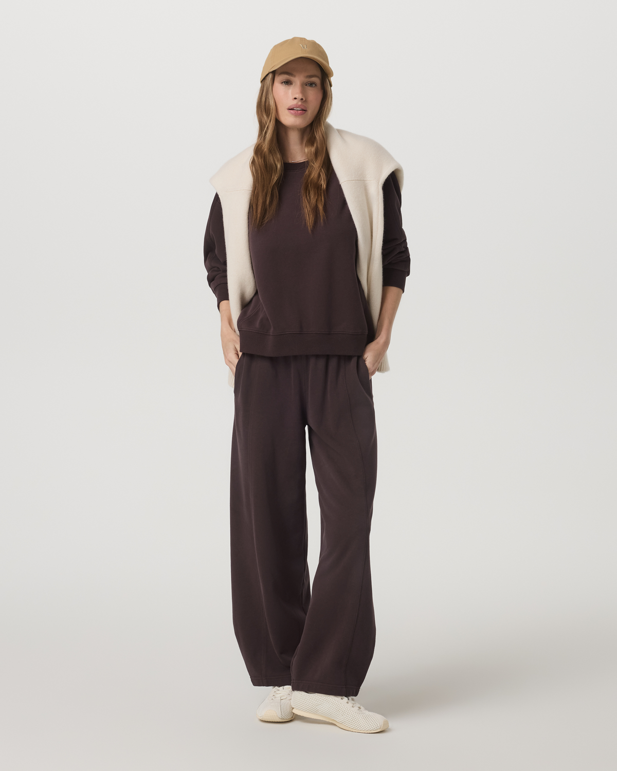 Sedona Seams Crew Women's French Roast Sweatshirt | Vuori shop