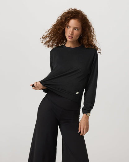 Halo Modern Crew Women's Black Heather Sweatshirt | Vuori sale