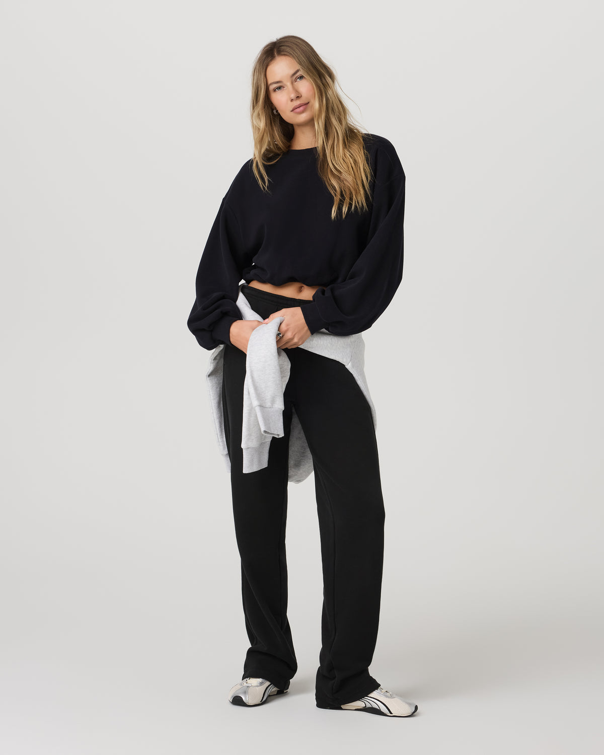 Sedona Bubble Crew Women's Black Pullover Crewneck | Vuori shop