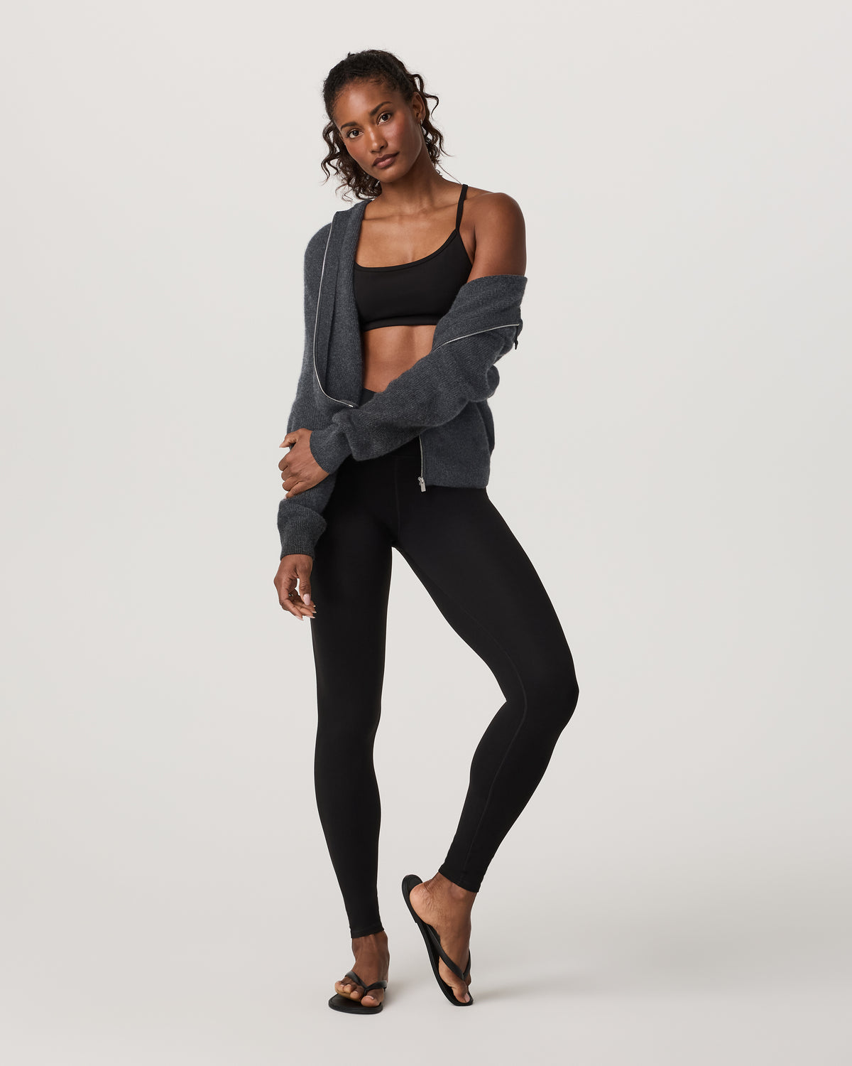 Émilie Cashmere Hoodie Women's Charcoal Heather | Vuori discount