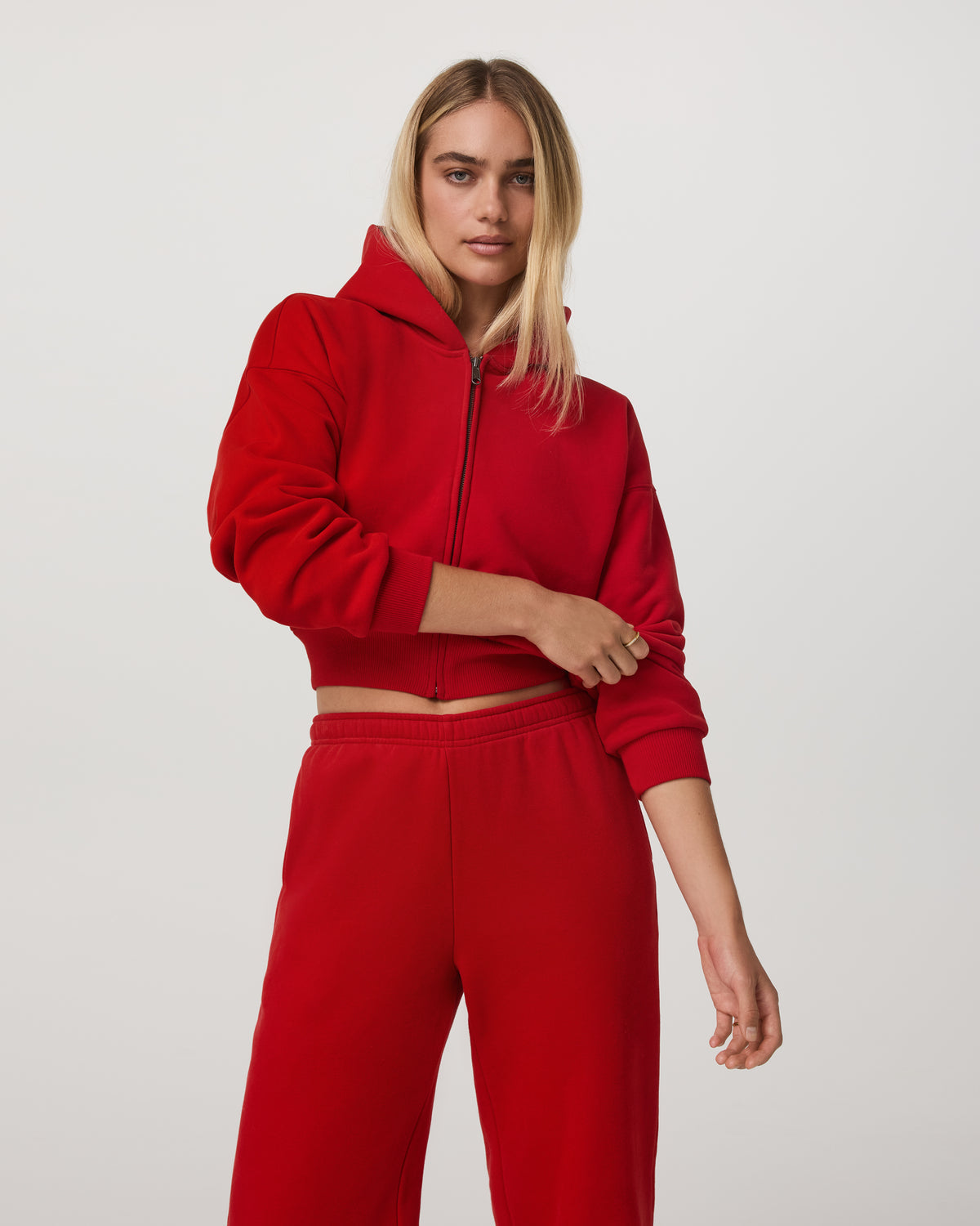 Restore Mini Full Zip Hoodie Women's Cherry Jacket | Vuori outlet