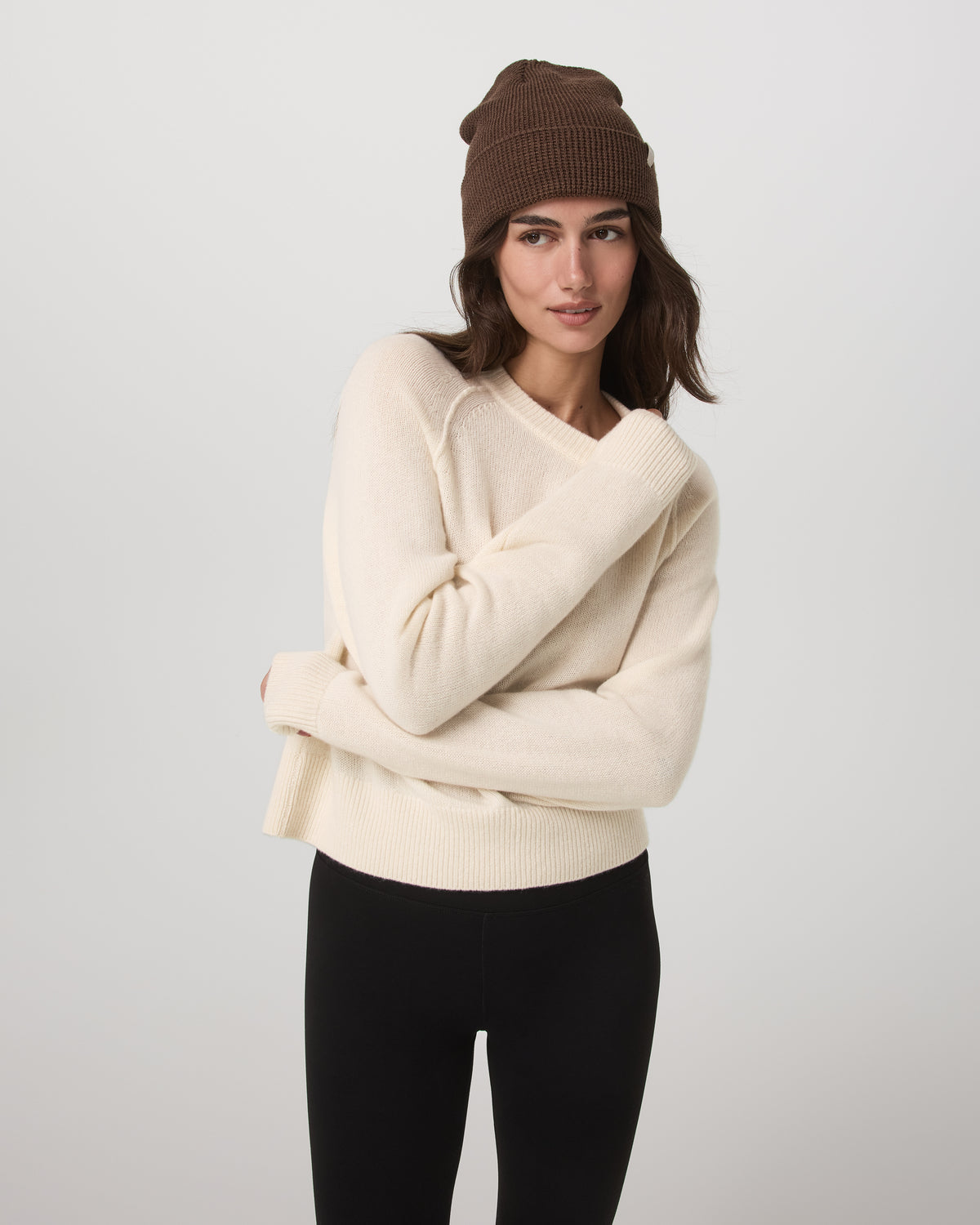 Émilie Cashmere Crew Women's Porcelain Pullover | Vuori onsale