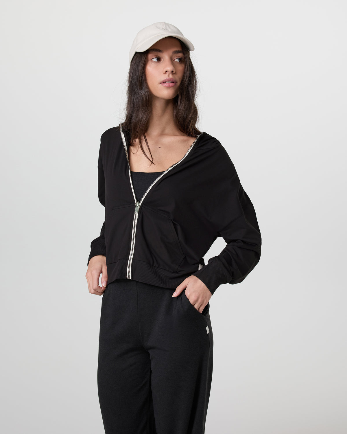 Halo Modern Full Zip Hoodie Solid Black | Vuori sale
