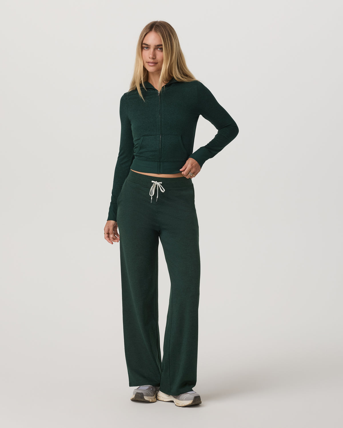 Halo Mini FZ Hoodie Women's Evergreen Heather Hoodie | Vuori onsale