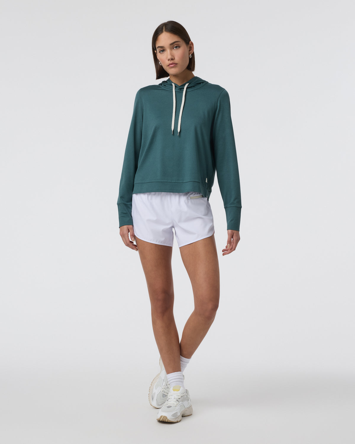 Halo Essential Hoodie Moss Heather Pullover | Vuori online