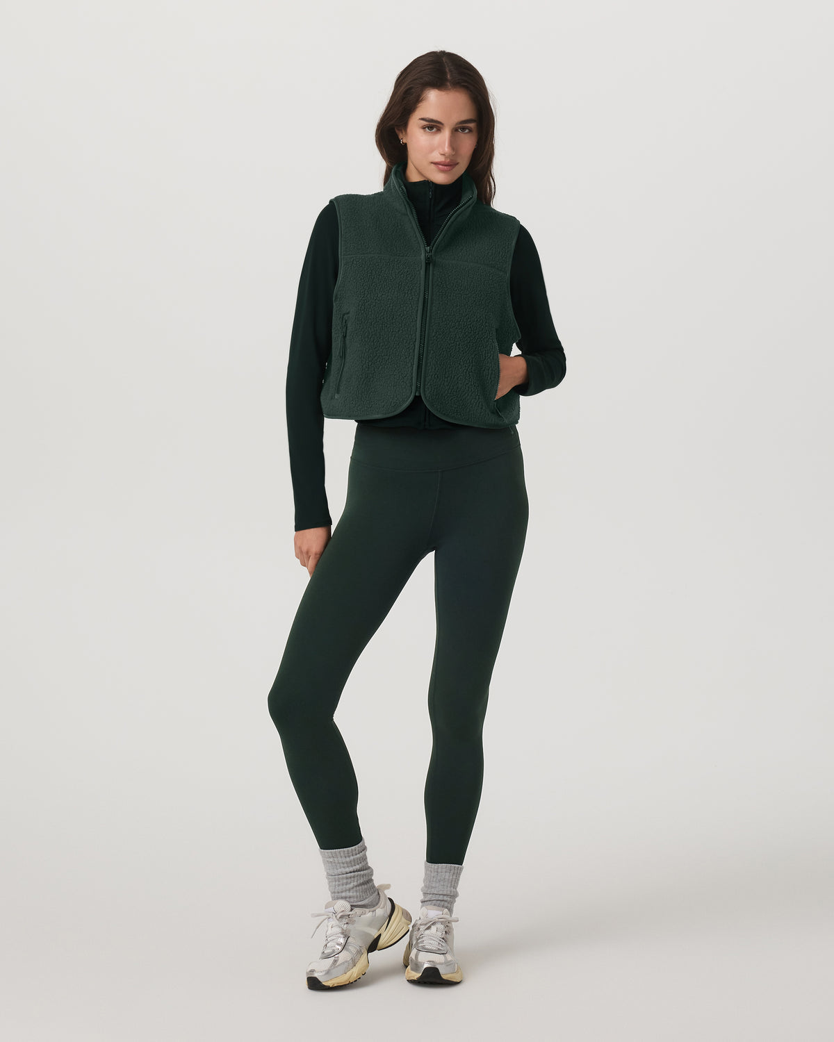 Alpine Vest Women's Evergreen Fleece Vest | Vuori outlet