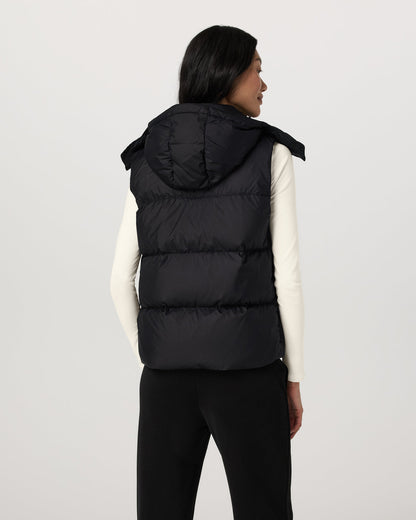 Alta Down Vest Women's Black Sleeveless Vest | Vuori onsale