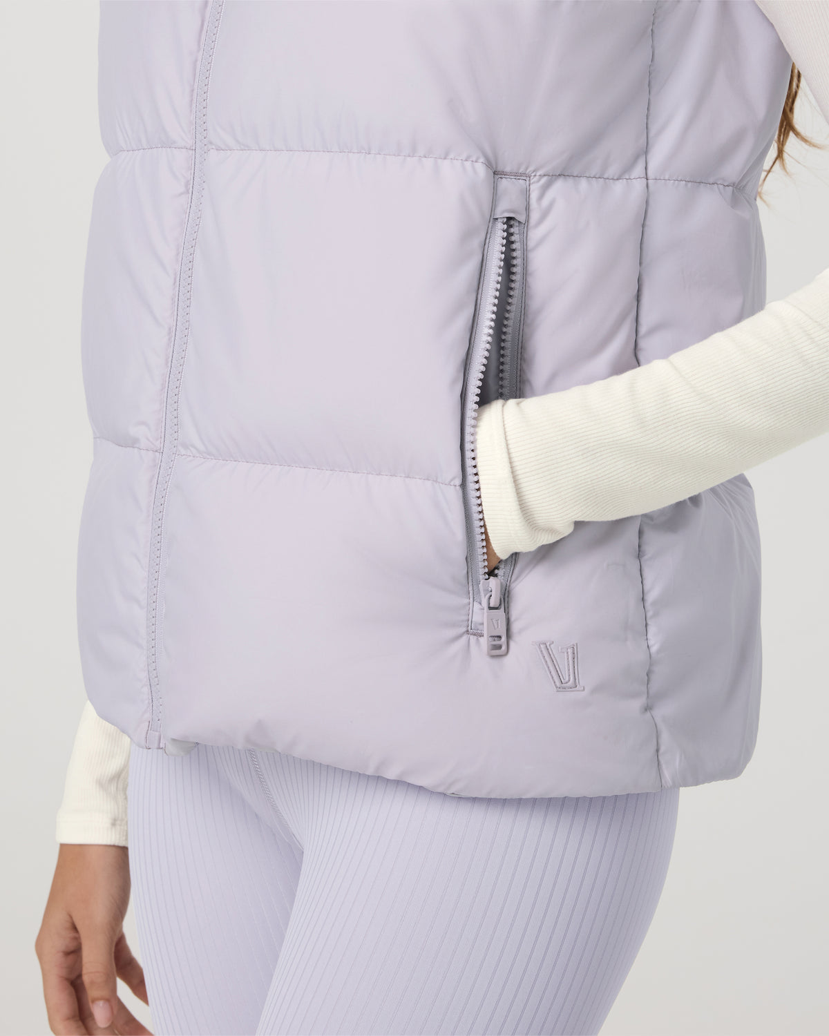 Alta Down Vest Women's Lavender Ice Sleeveless Vest | Vuori shop