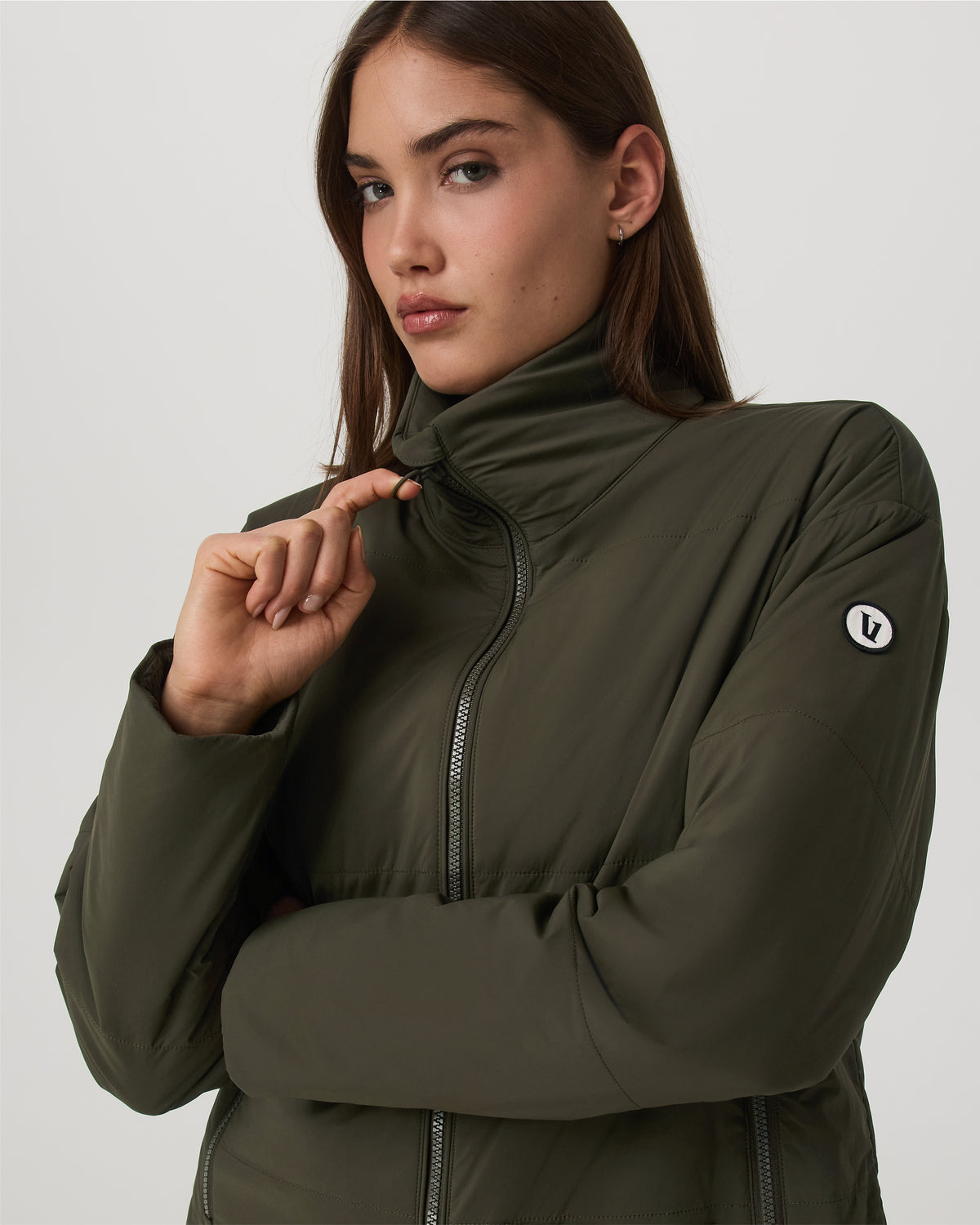 Canyon Insulated Jacket Women's Olive Full-Zip Jacket | Vuori online