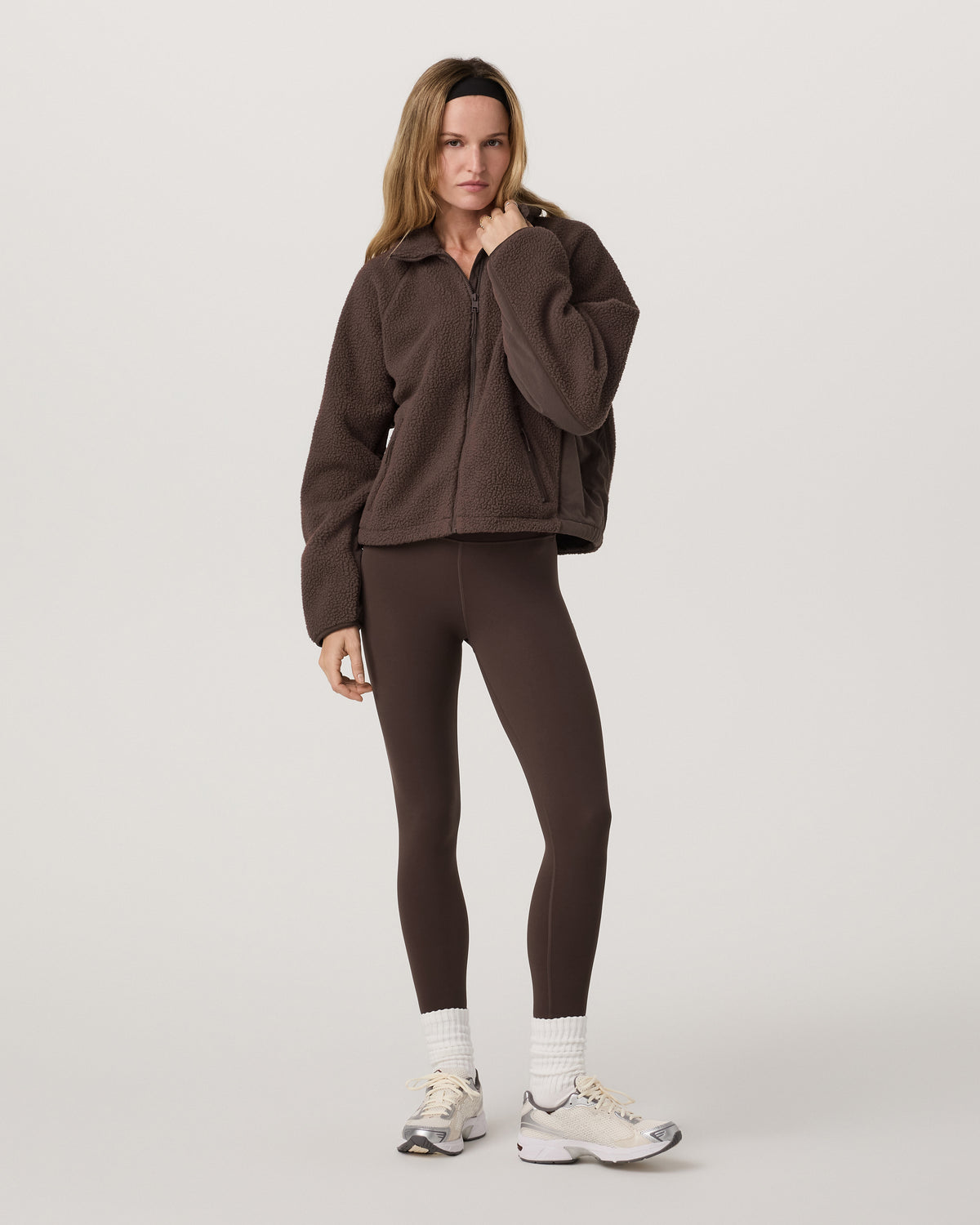 Alpine Jacket Women's Cozy Fleece Jacket in Java | Vuori discount