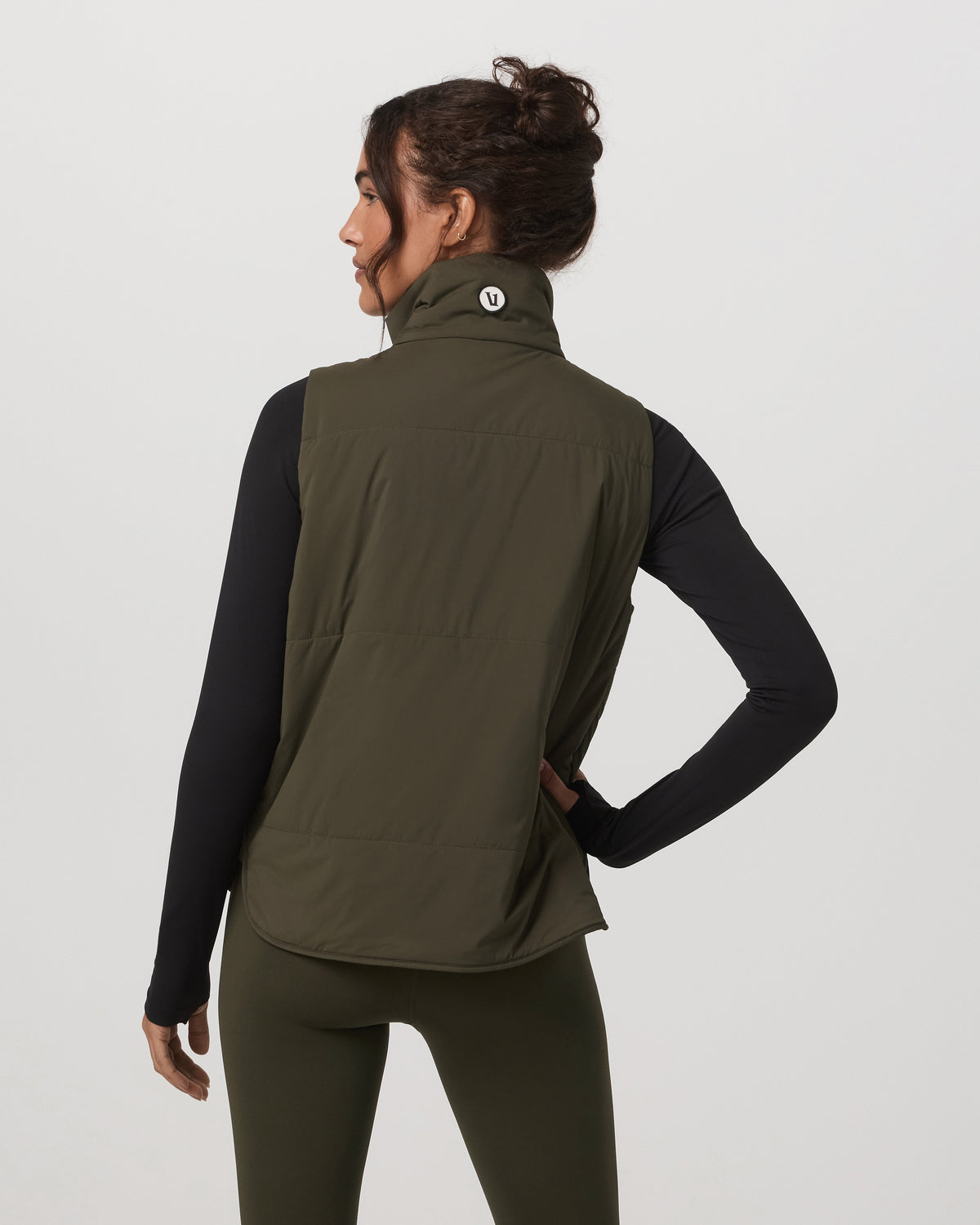 Canyon Insulated Vest Women's Olive Lightweight Vest | Vuori shop