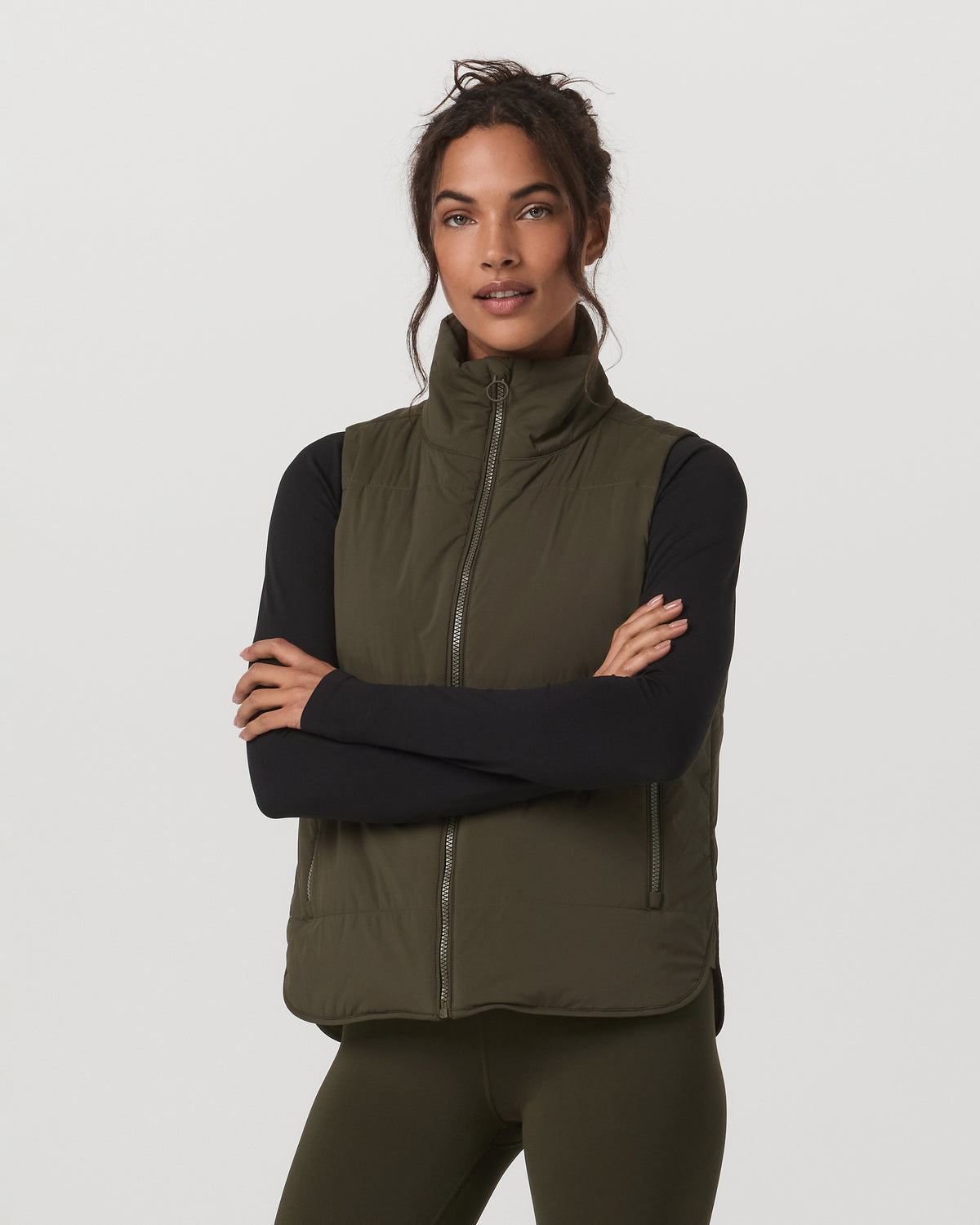 Canyon Insulated Vest Women's Olive Lightweight Vest | Vuori shop