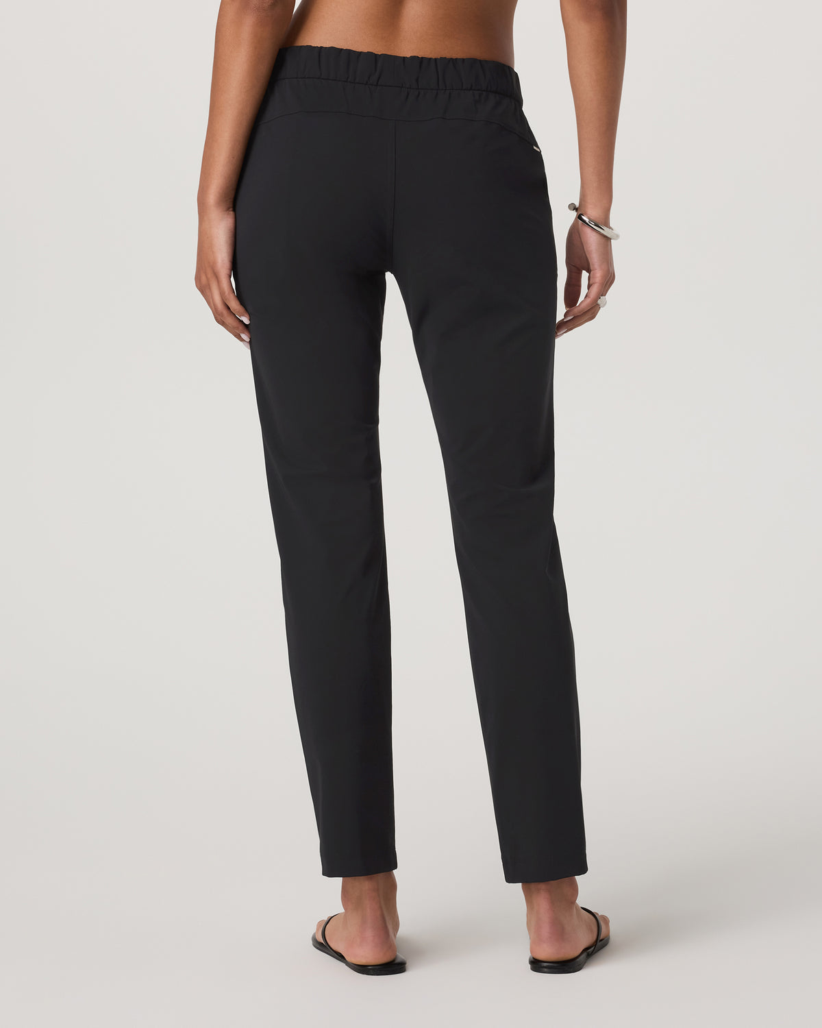Miles Ankle Pant Black | Vuori outlet
