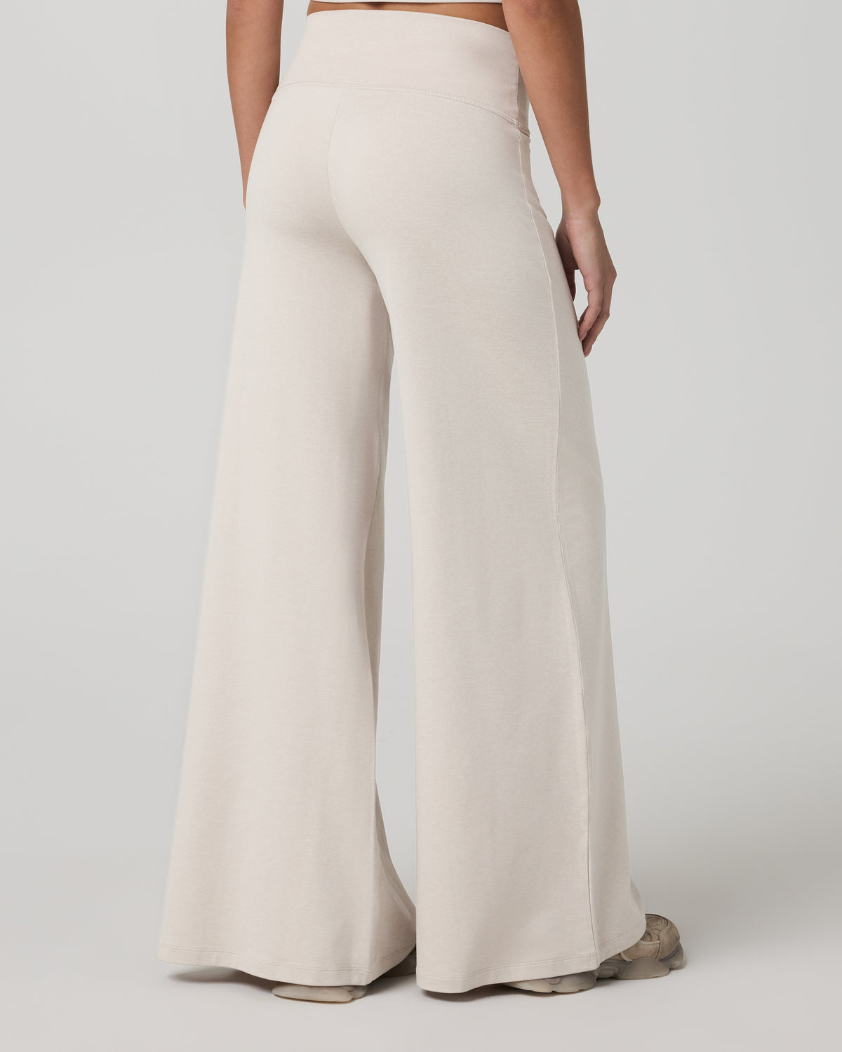 Halo Easy Wideleg Pant Women's Ecru Heather Pants | Vuori for sale