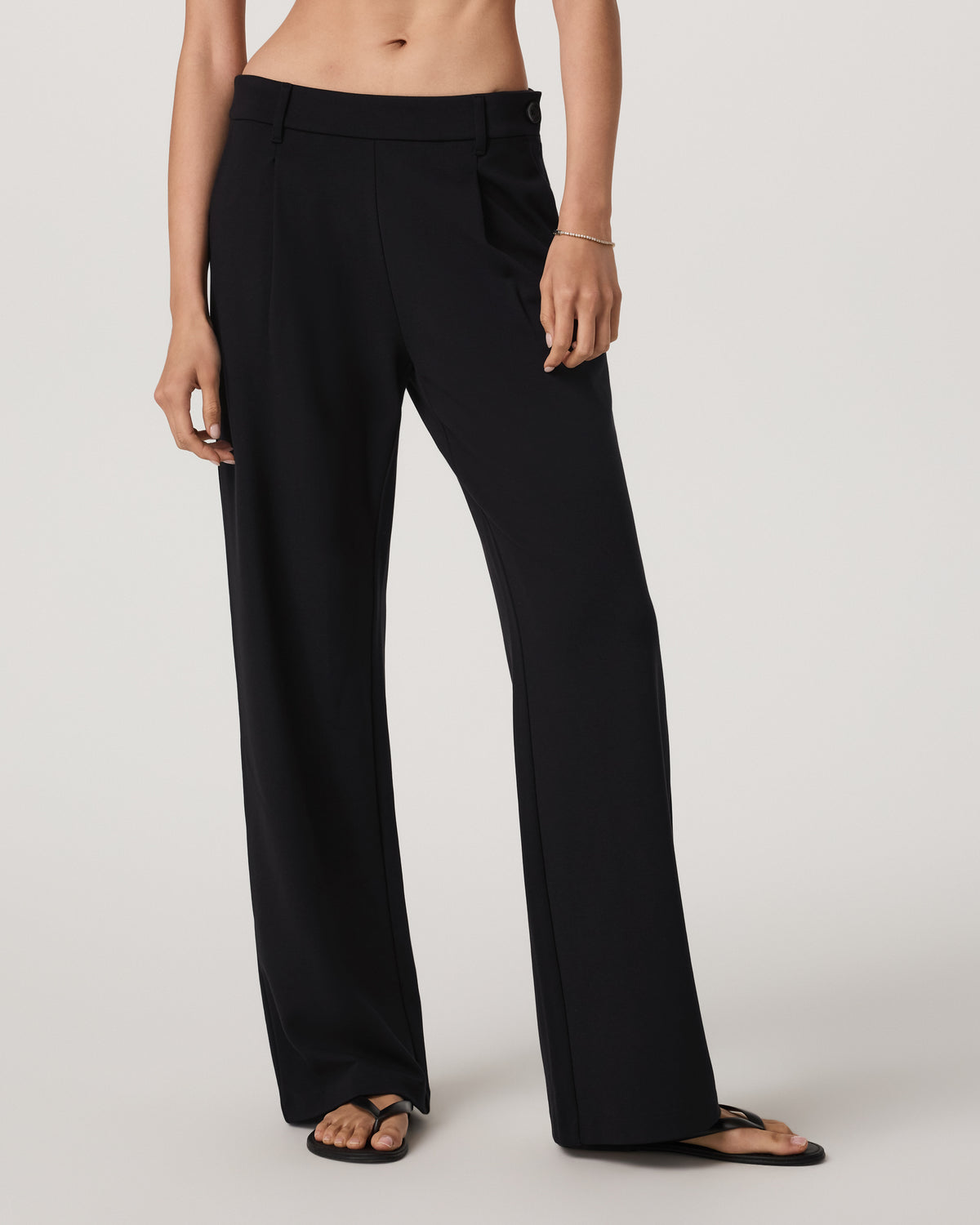 Maven Wideleg Pant Women's Black Lounge Pants | Vuori onsale