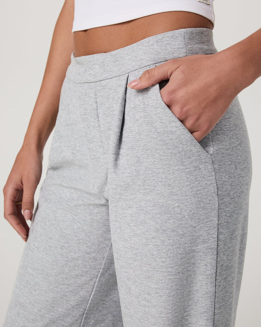 Elevation Trouser Women's Light Heather Grey Pants | Vuori shop