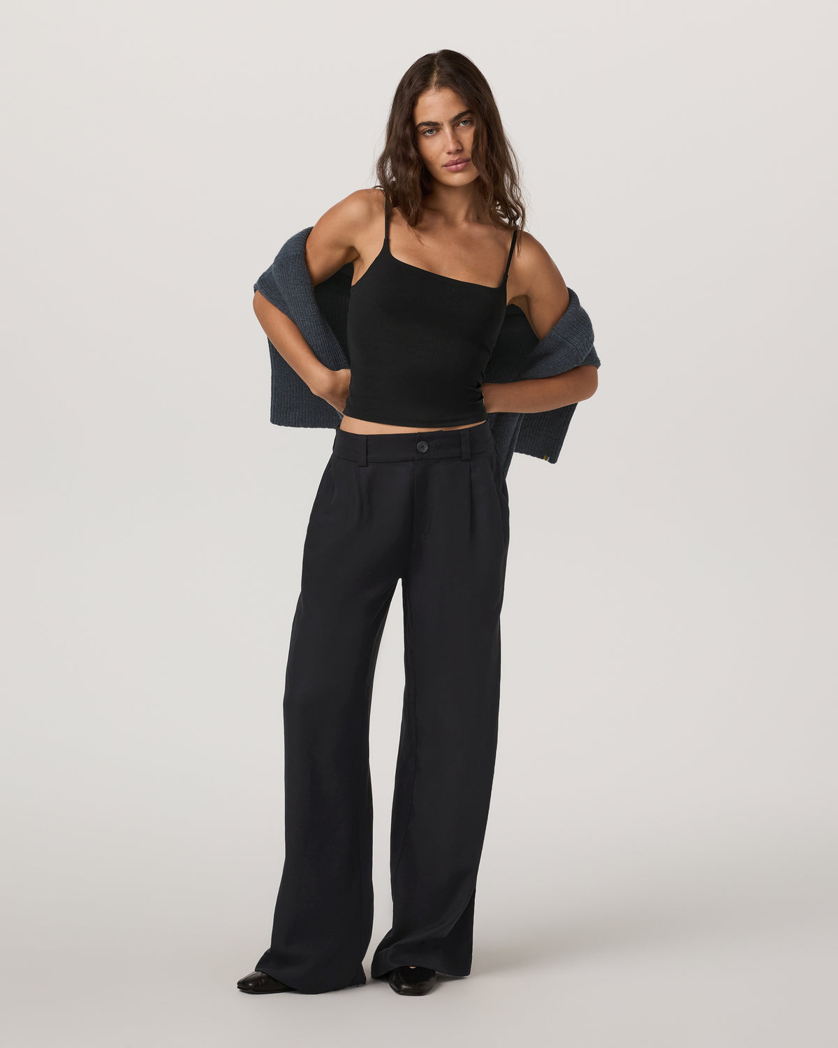 Trestles Twill Wideleg Women's Black Trouser Pants | Vuori online