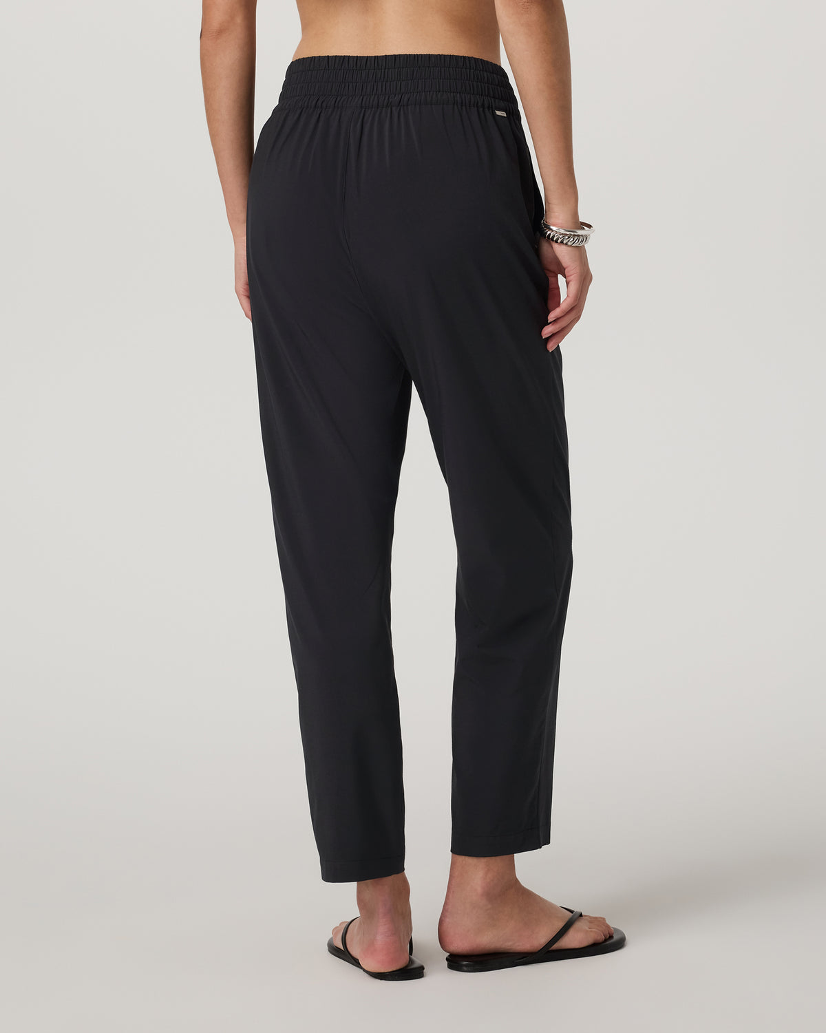 Villa Ankle Pant Black | Vuori discount
