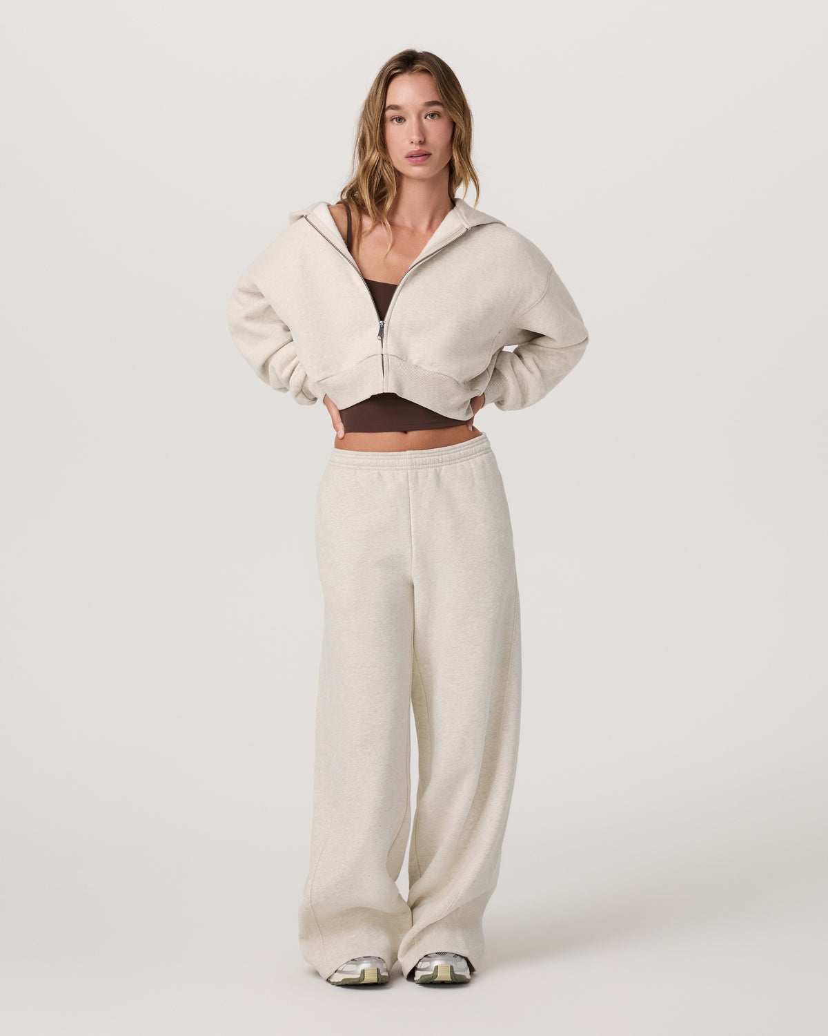Women's Restore Ultra Wideleg Sweatpant Bone Heather | Vuori outlet