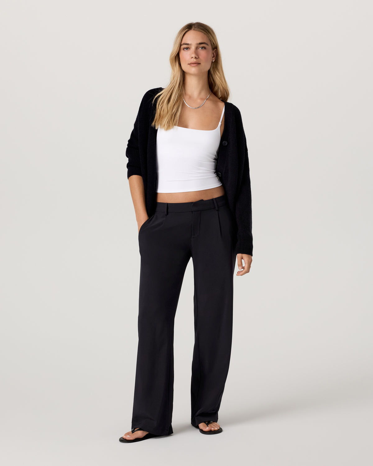 Villa Low Slung Trouser Women's Black Low-Rise Pants | Vuori outlet