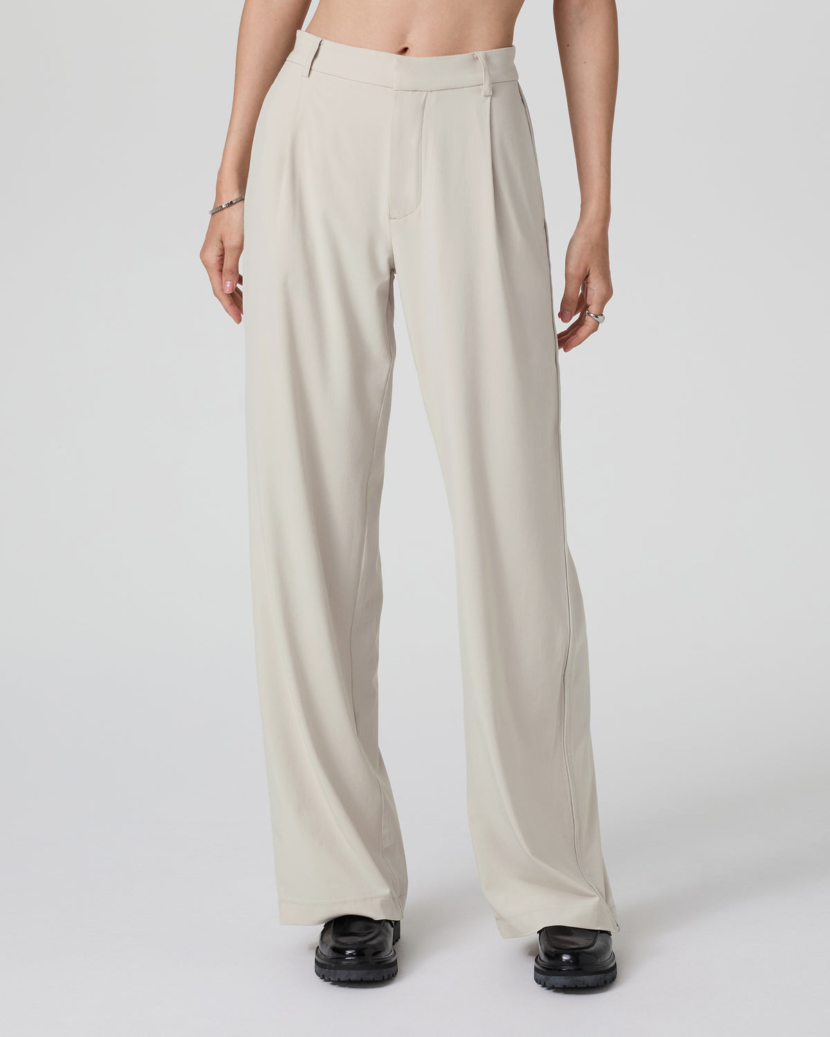 Villa Trouser Women's Mushroom Tailored Pants | Vuori online