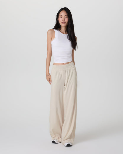 Villa Wideleg Pant - Long Women's Tall Milkweed Pants | Vuori for sale