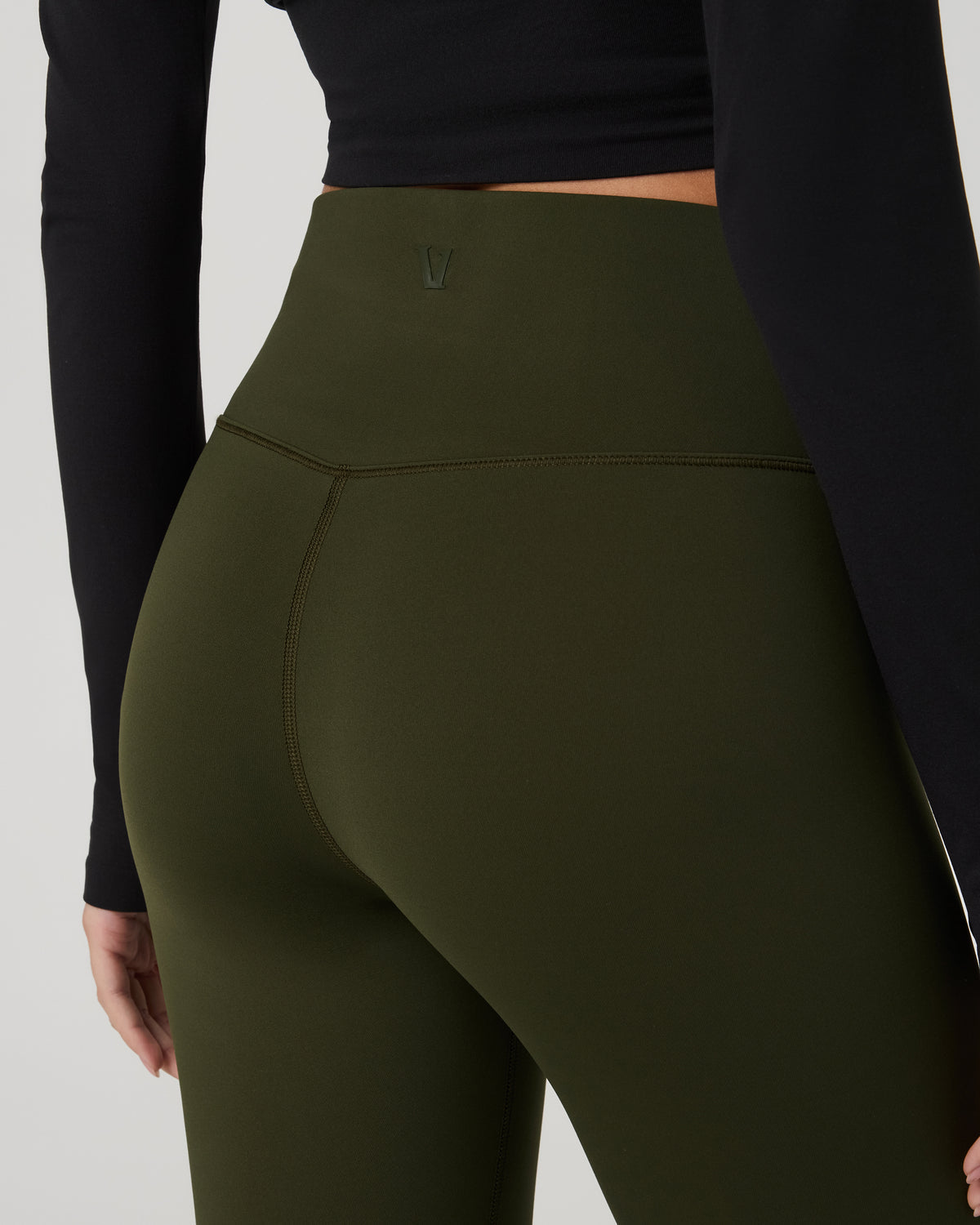 Chilled Out Legging Women's Olive High-Waist Leggings | Vuori shop