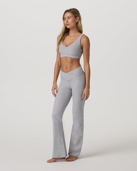 Elevation Rhythm Flare Light Heather Grey | Vuori online