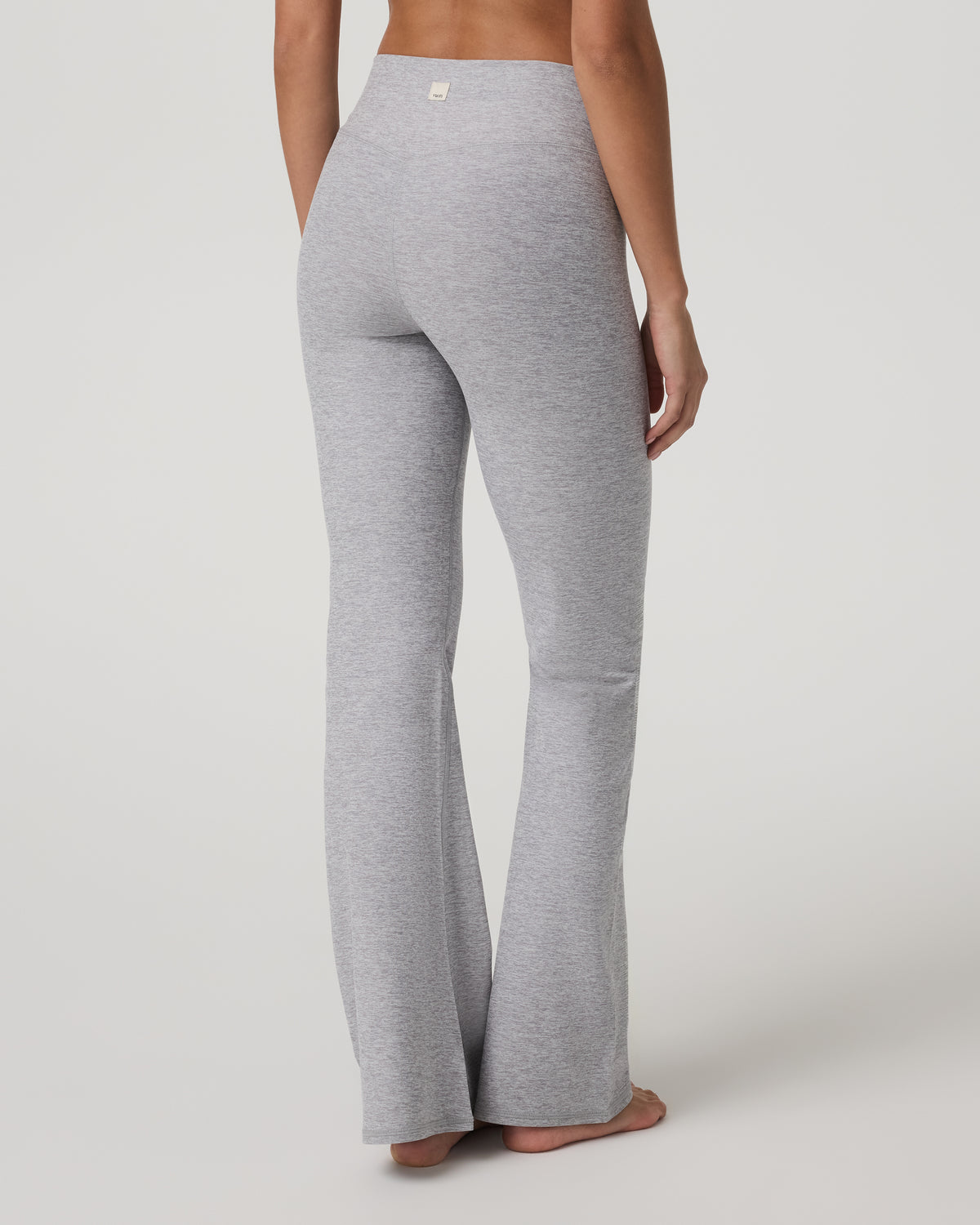 Elevation Rhythm Flare Light Heather Grey | Vuori online