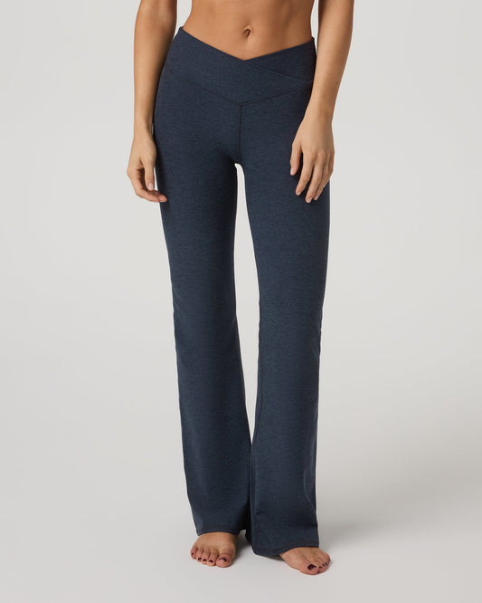 Elevation Rhythm Flare Midnight Heather | Vuori shop