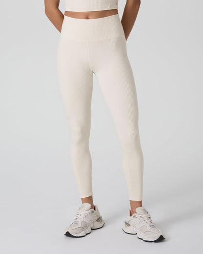 Inversion Rib Legging Marshmallow | Vuori online