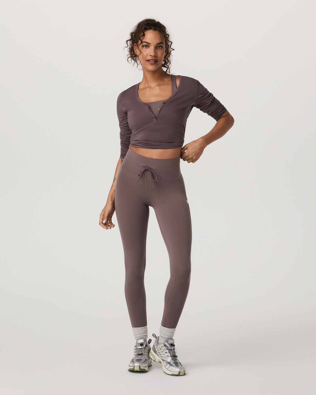 Women's Daily Form Legging - Long Huckleberry | Vuori for sale