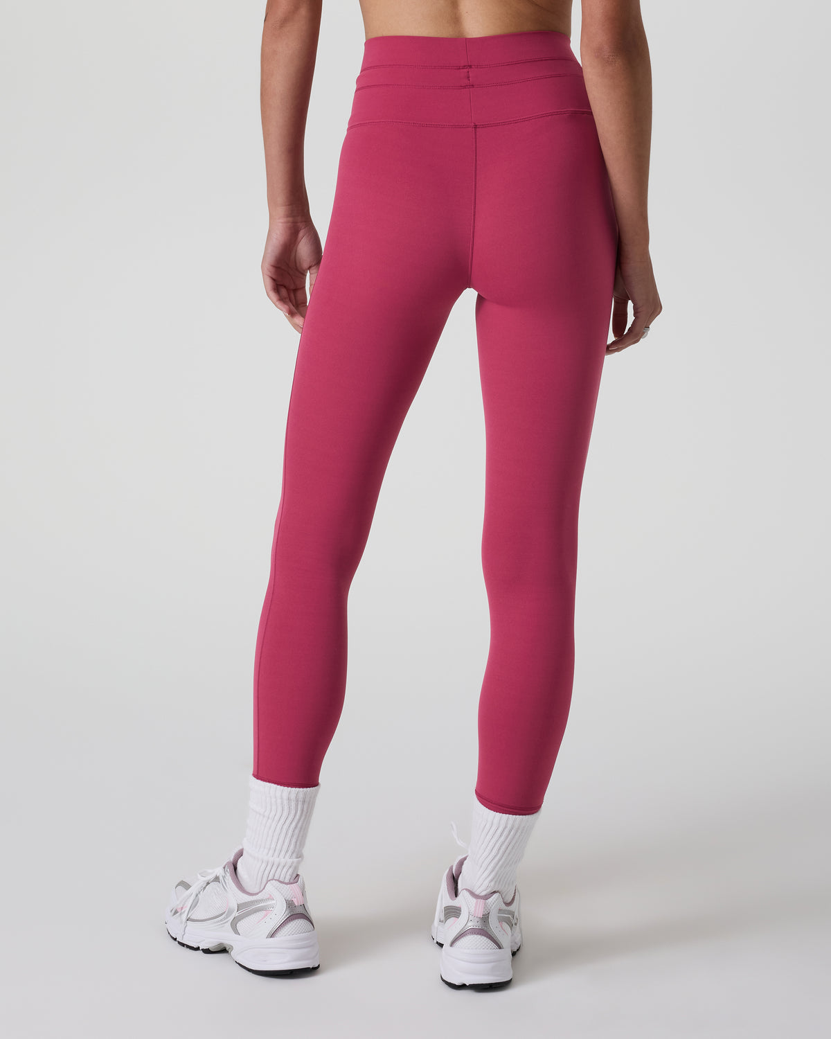 Daily Form Legging Pinot | Vuori onsale