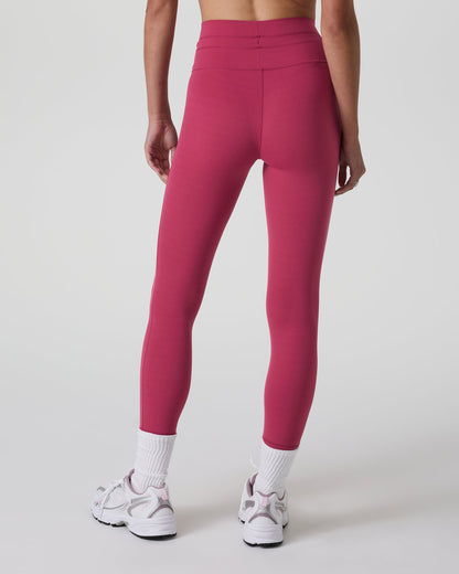 Daily Form Legging Pinot | Vuori onsale