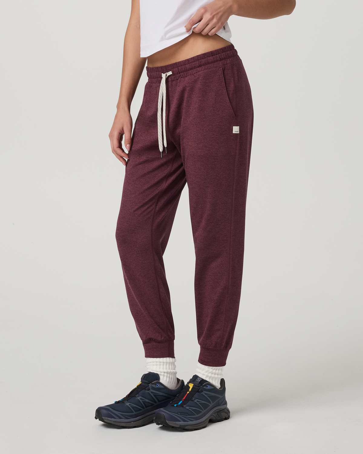 Performance Jogger - Long Women's Fig Heather Joggers | Vuori shop