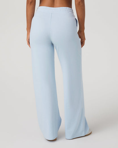 Halo Essential Wideleg Women's Soft Sky Heather Pants | Vuori for sale